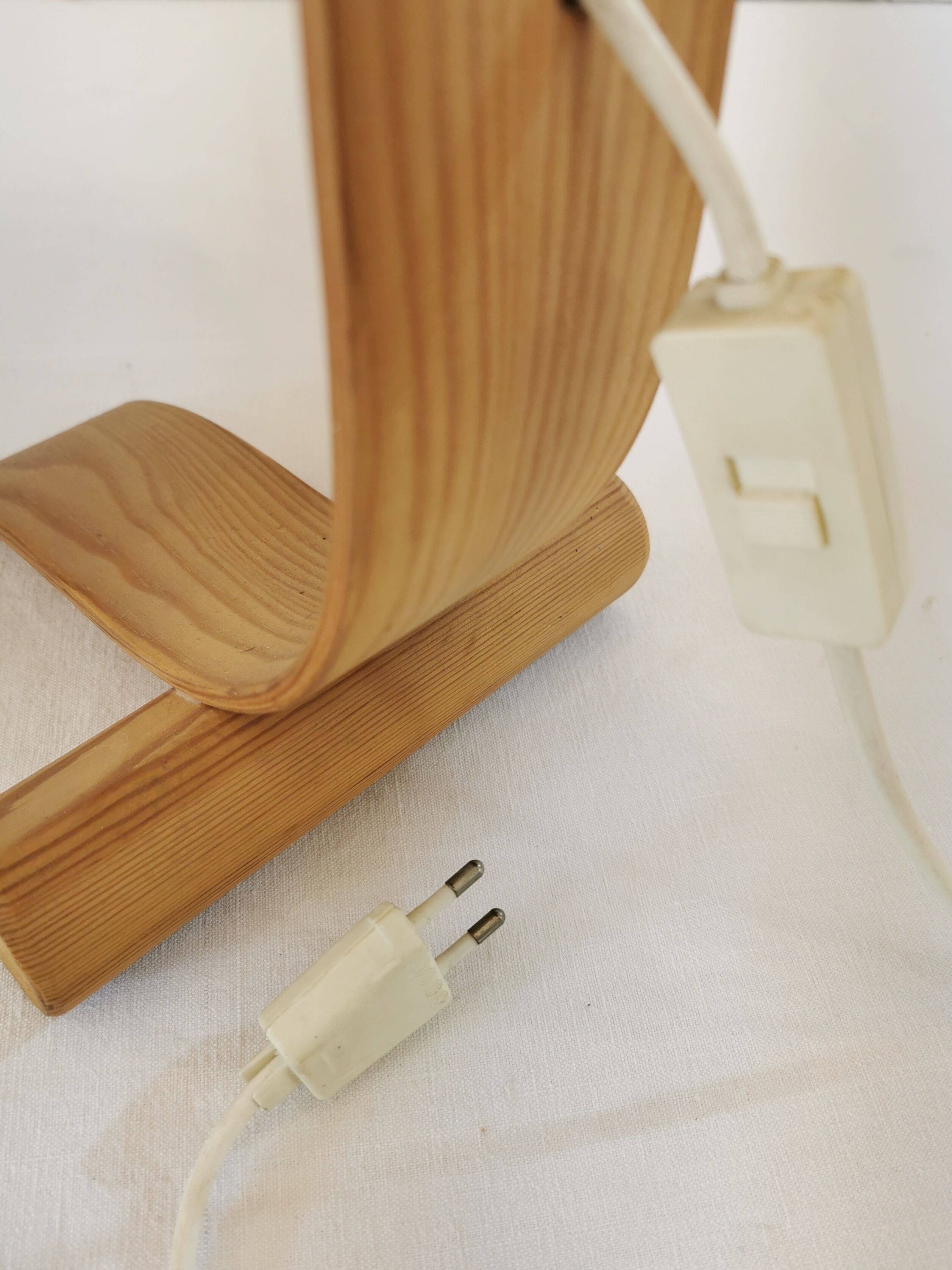 Lampe fleur en bois