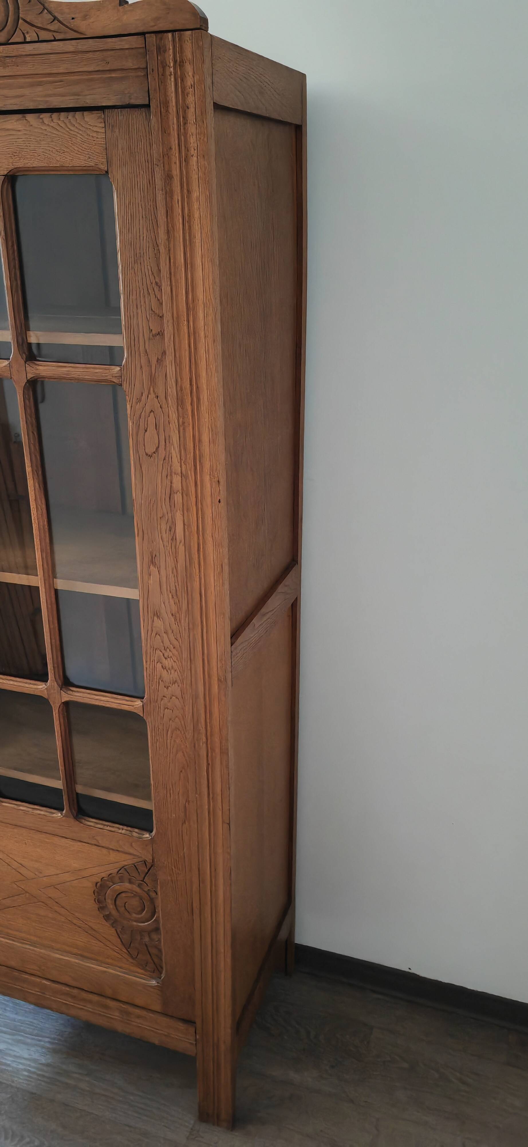 Parisian glass cabinet