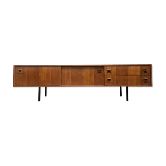 Low sideboard