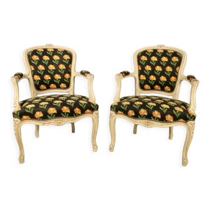 Paire de fauteuils cabriolet