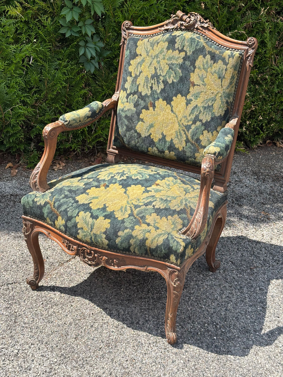 Regency armchair with plant tapestry