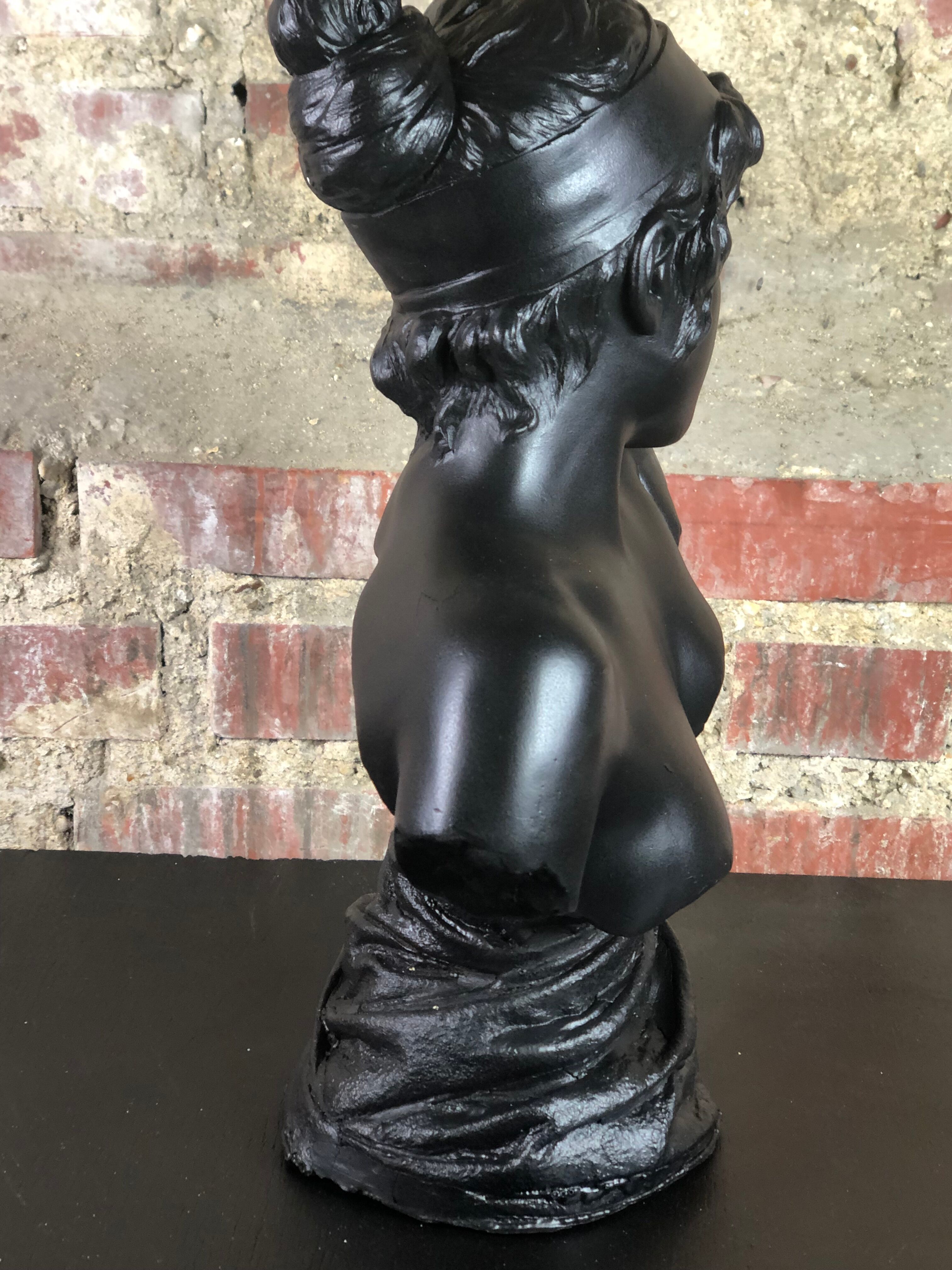 Art Nouveau woman bust in plaster signed E.Villanis