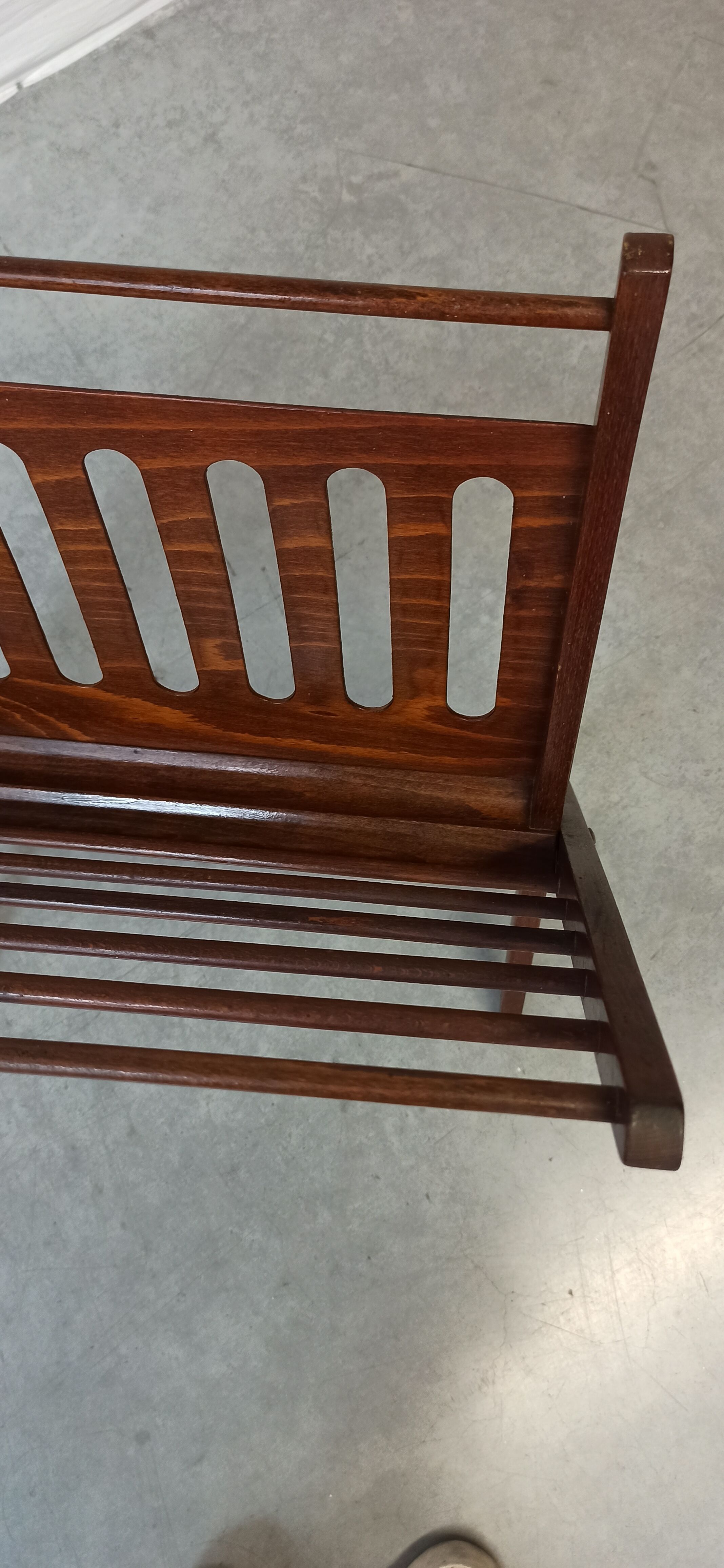 Scandinavian magazine rack