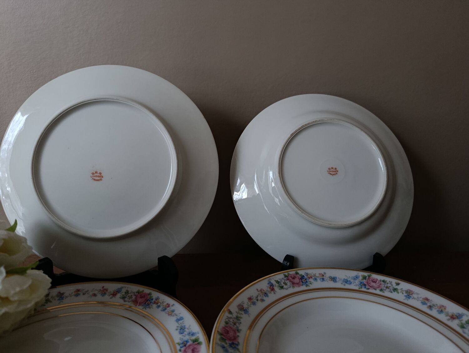 Set of 8 floral design plates | D.R.B. Limoges porcelain