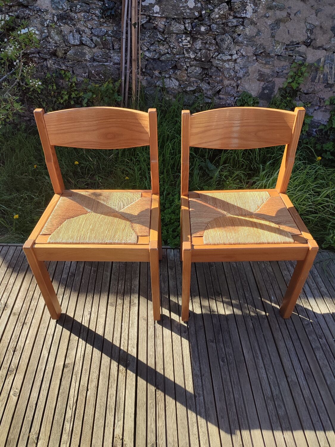 Chaise paille et orme maison regain