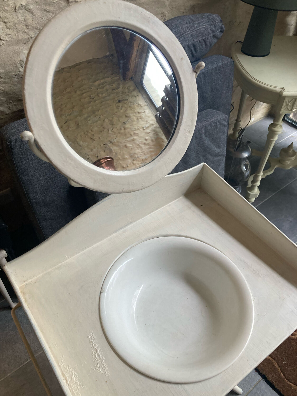 Wrought iron hairdresser