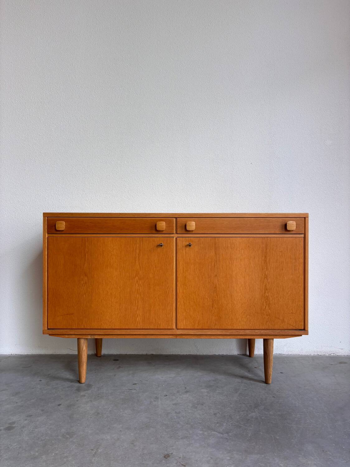 Vintage danish sideboard oak