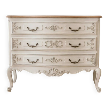 Louis XV curved bow commode style