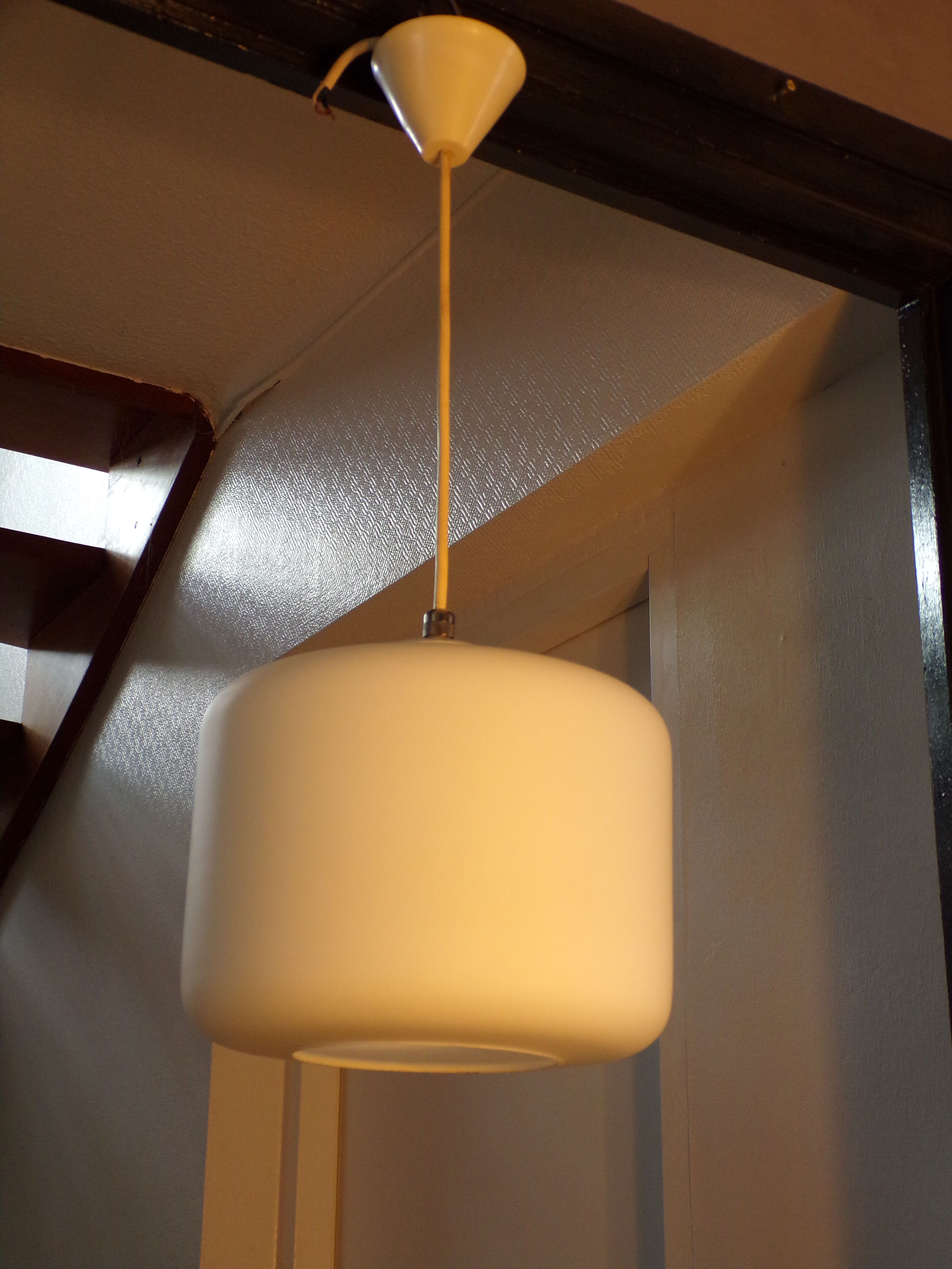 Frosted opaline suspension 1970