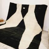 Handmade Moroccan rug 200cm x 300cm