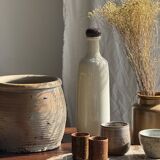 White English liqueur bottle with brown cap H27.5