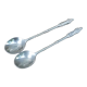 Lot de 2 cuillères souvenir en metal argenté