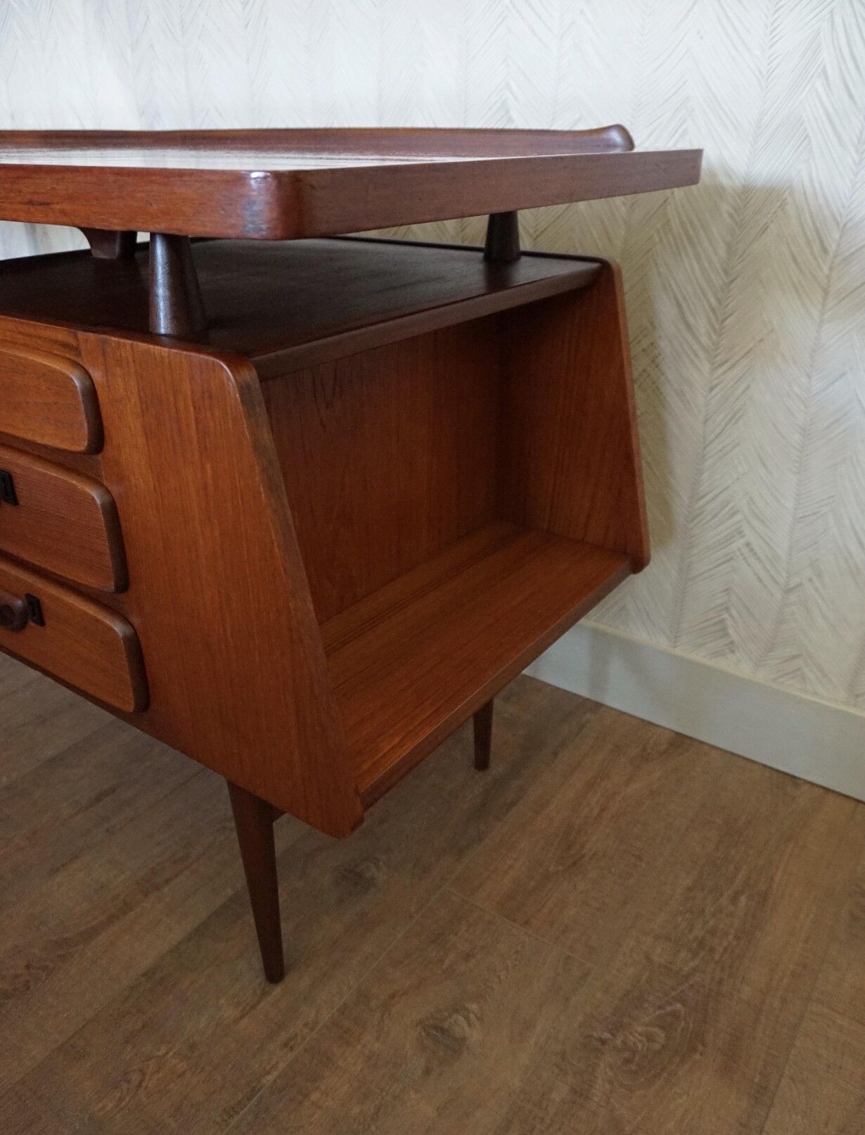 Mid-Century Dutch Modern Writing Desk by Louis Van Teeffelen for Wébé, 1950s