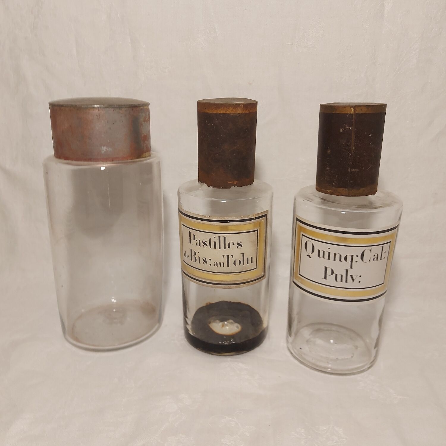 Set of apothecary jars