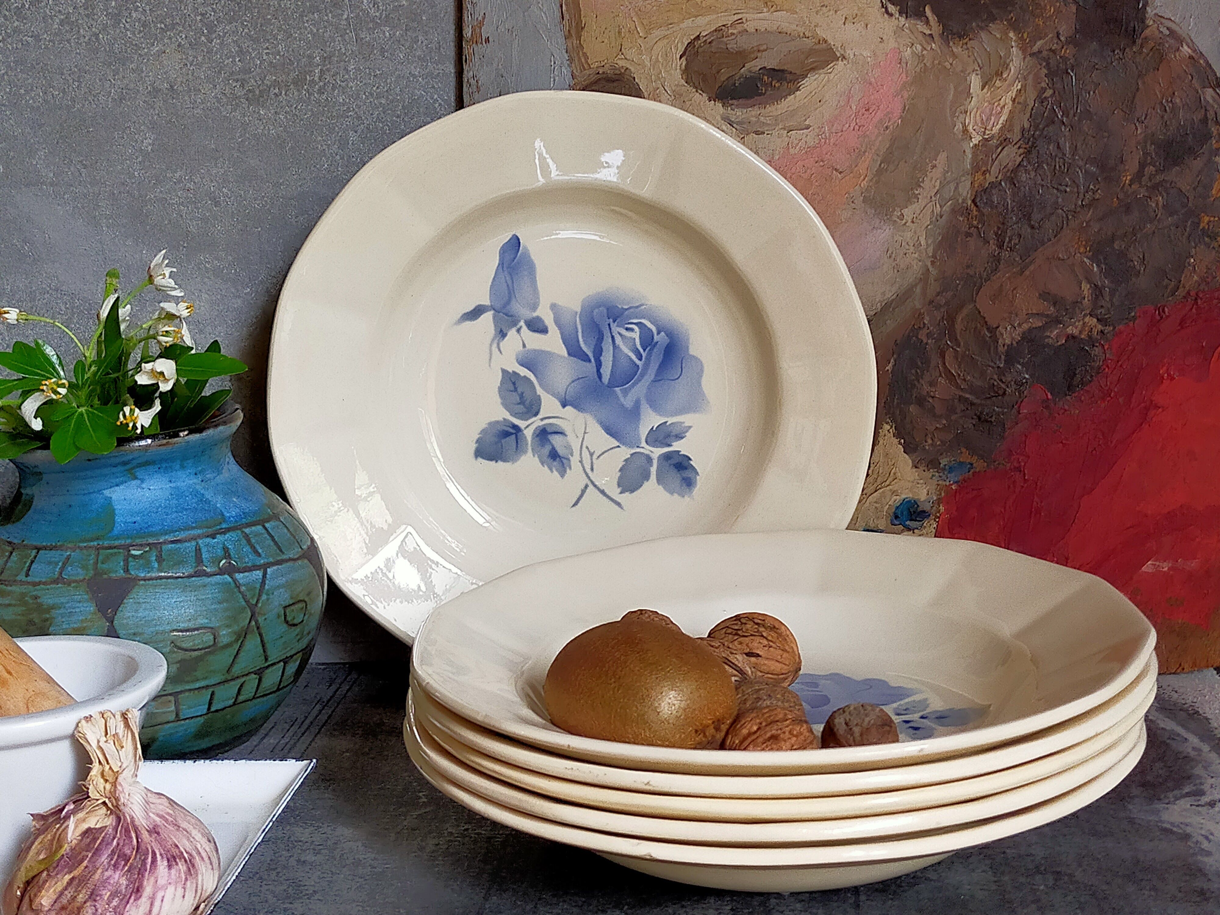 Six earthenware plates of Digoin and Sarreguemines 40s