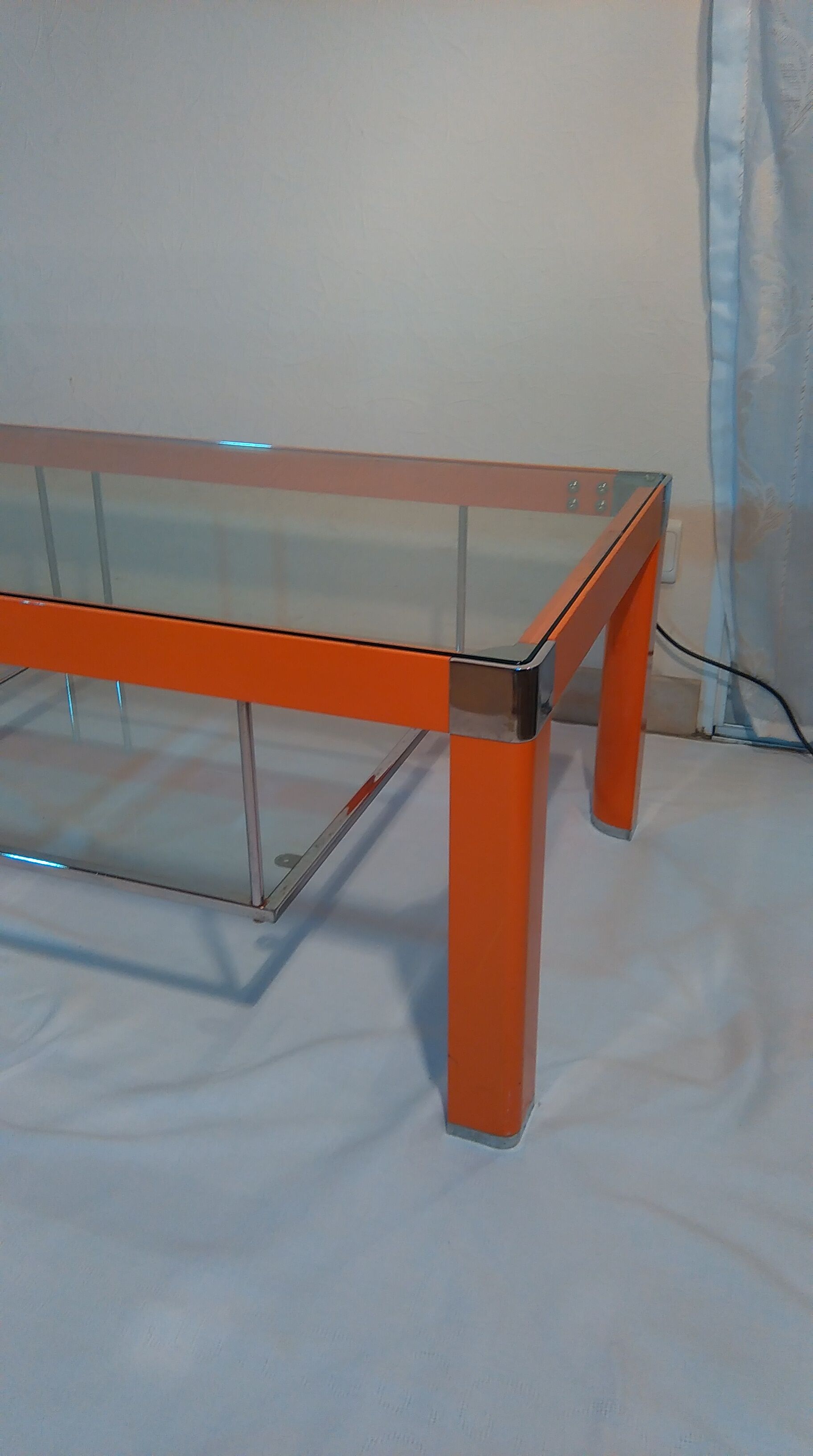 Table basse design années 70