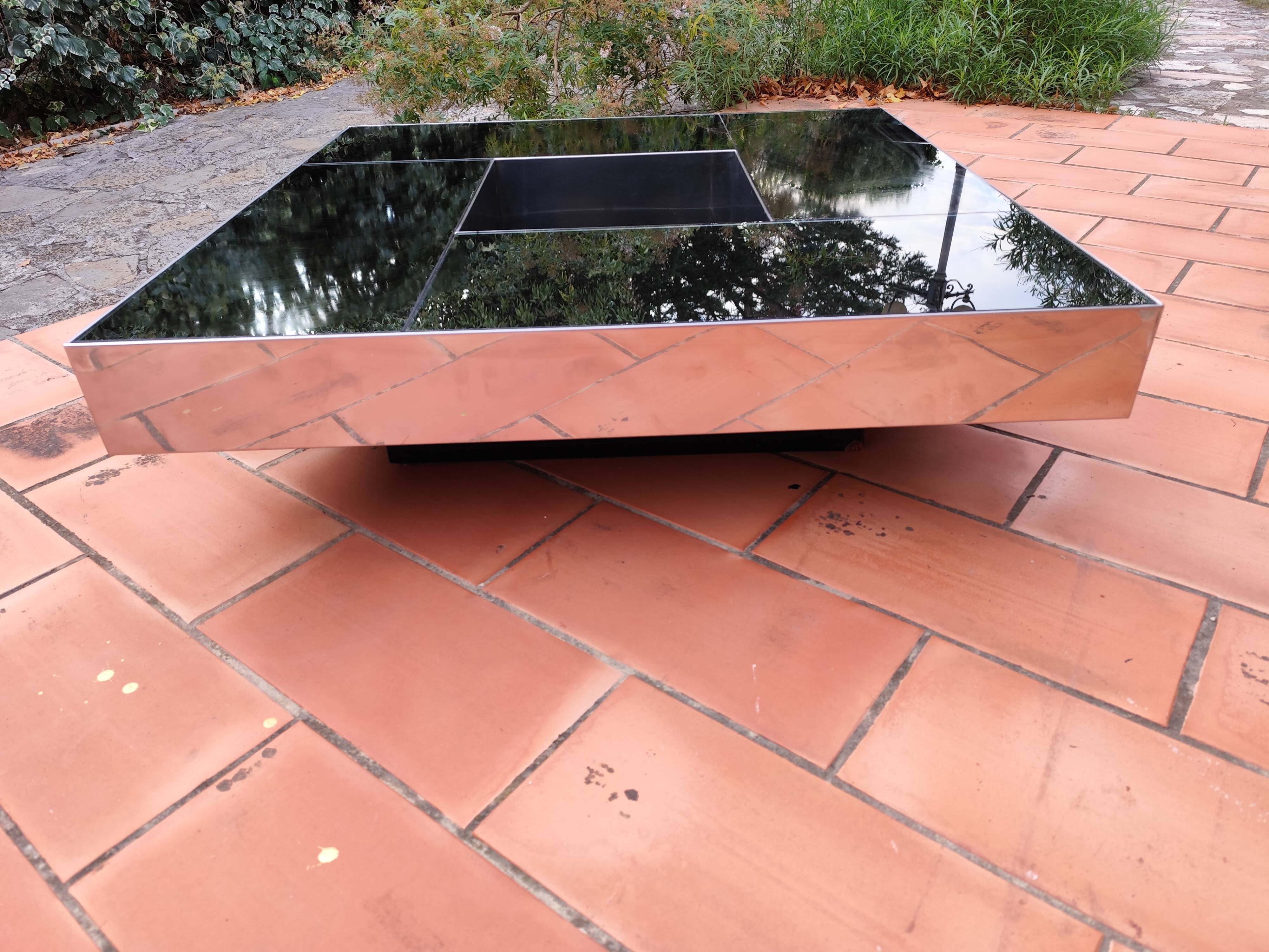Shilling mirrored coffee table by Ausenda, Baldo Grossi & Gavioli