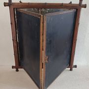 Barber's triptych mirror