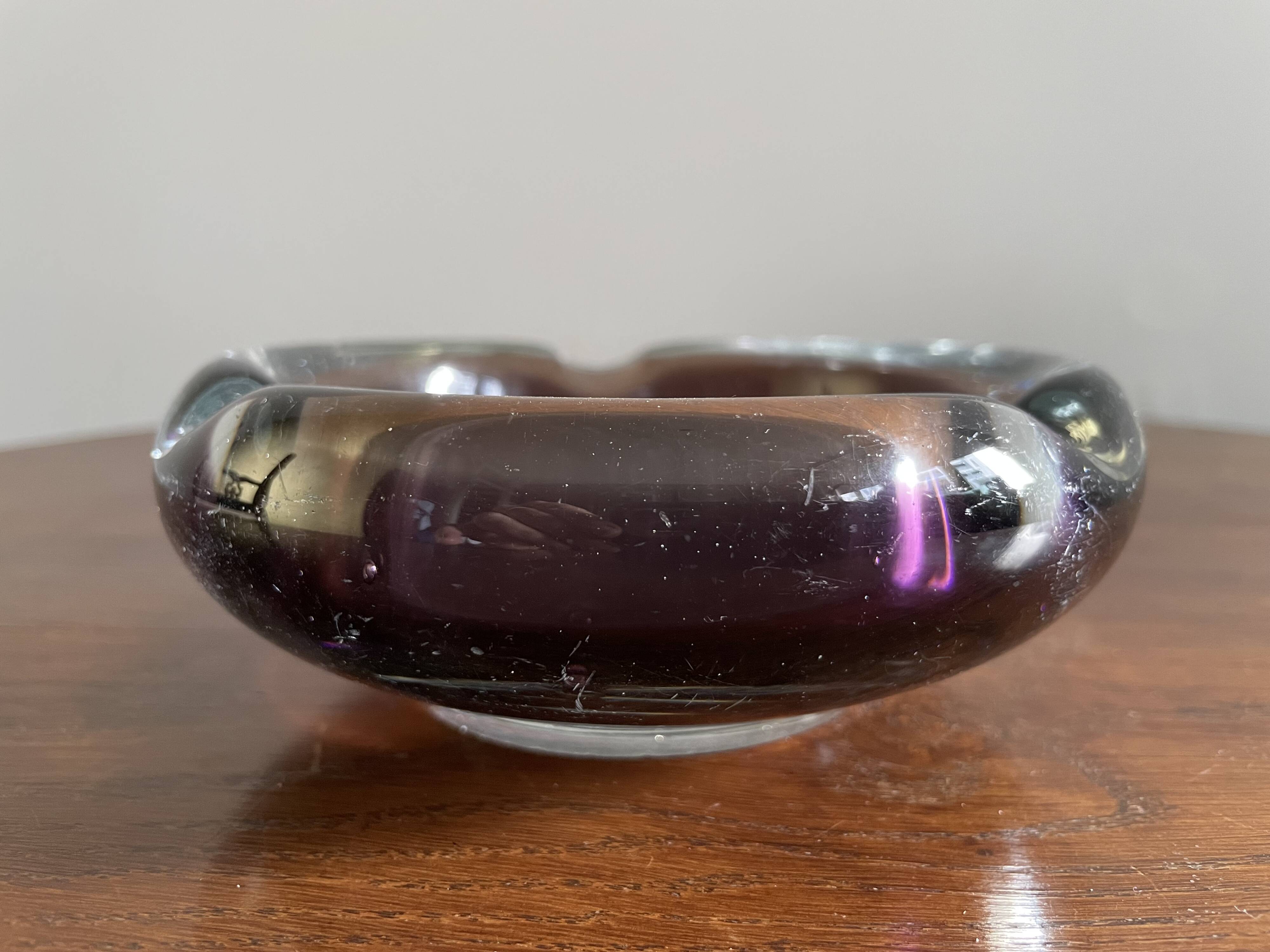 Cendrier rond violet foncé, Murano
