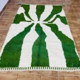 Traditional handmade pure wool Berber rug size 150 x 250 cm.