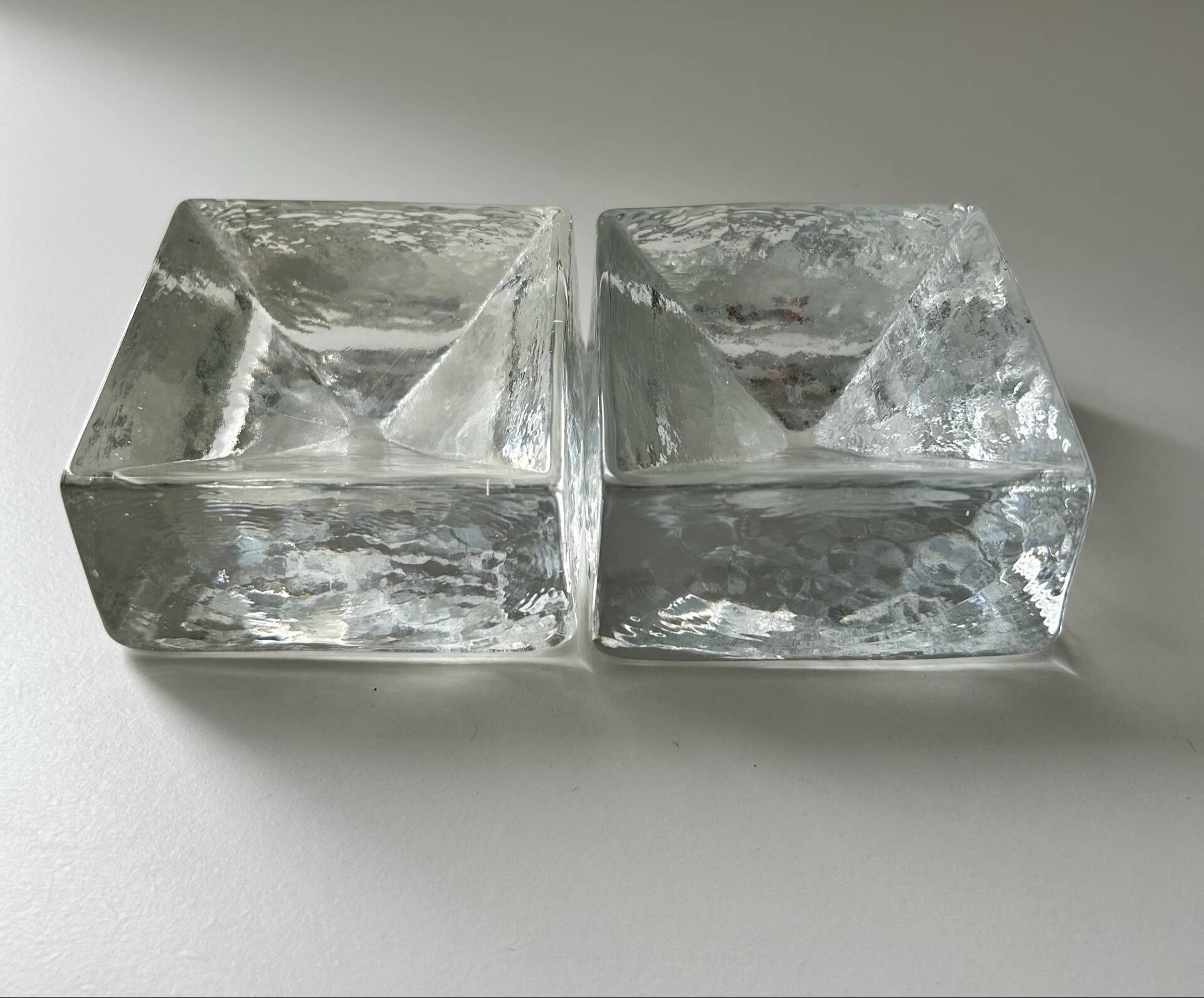 Paire de vide poches pavés de verre