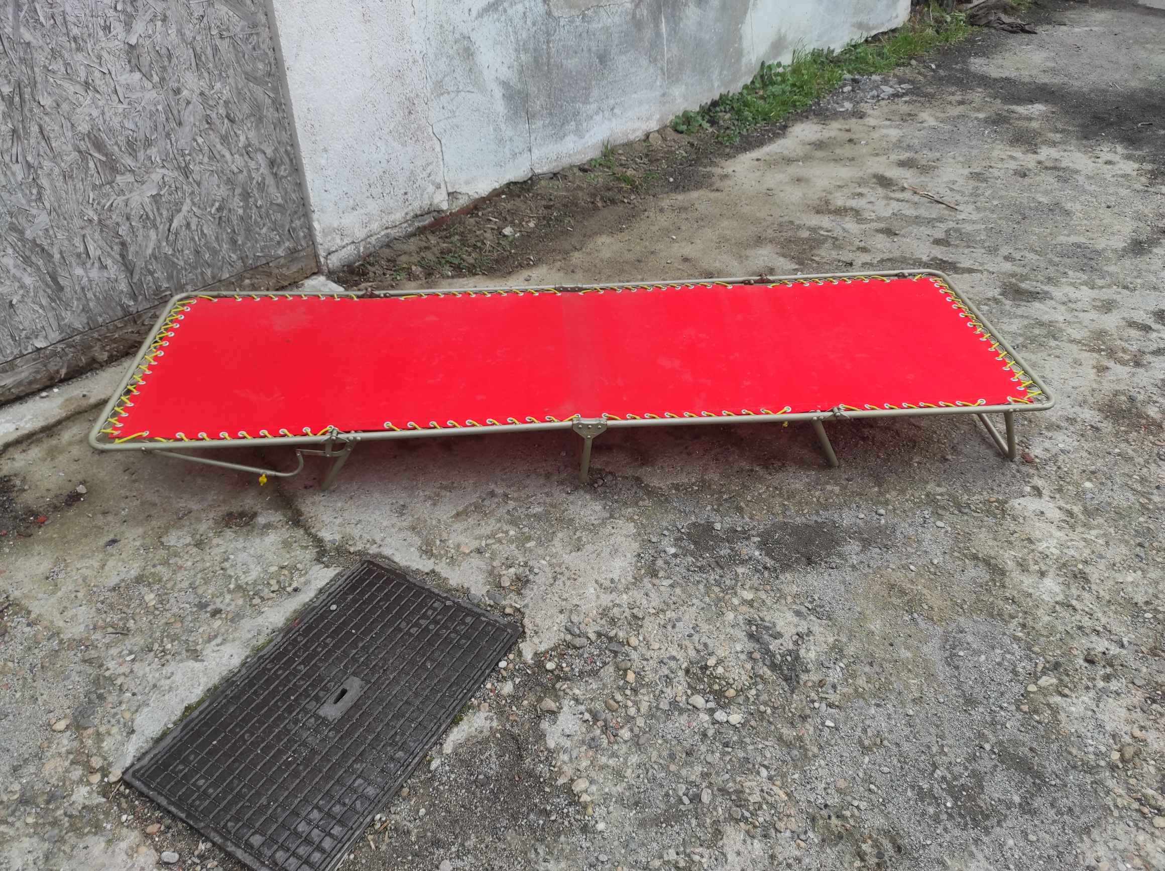 Folding camp bed vintage chaise longue canvas red brand Samti