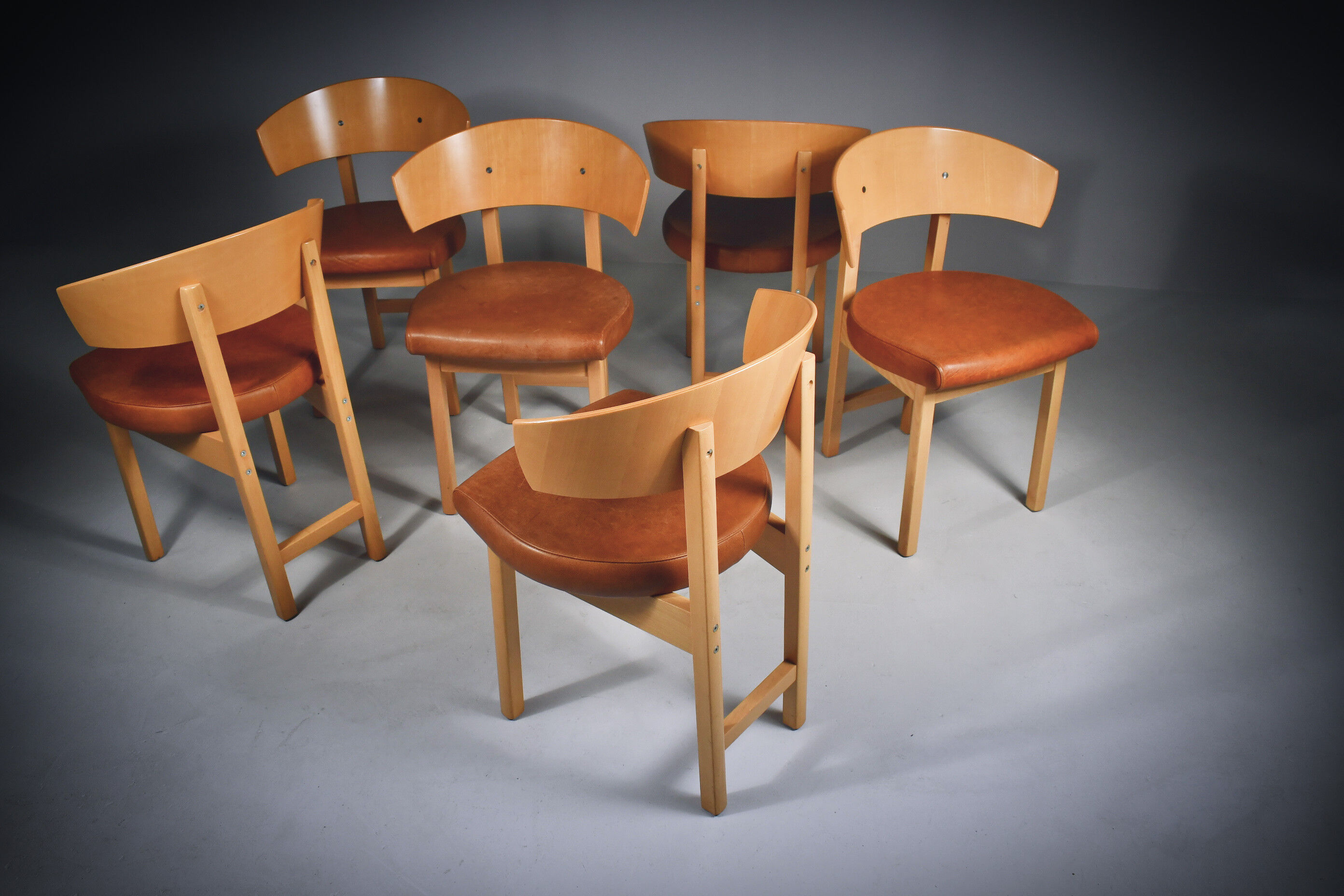 Vintage dining chairs in natural leather and beech Italy