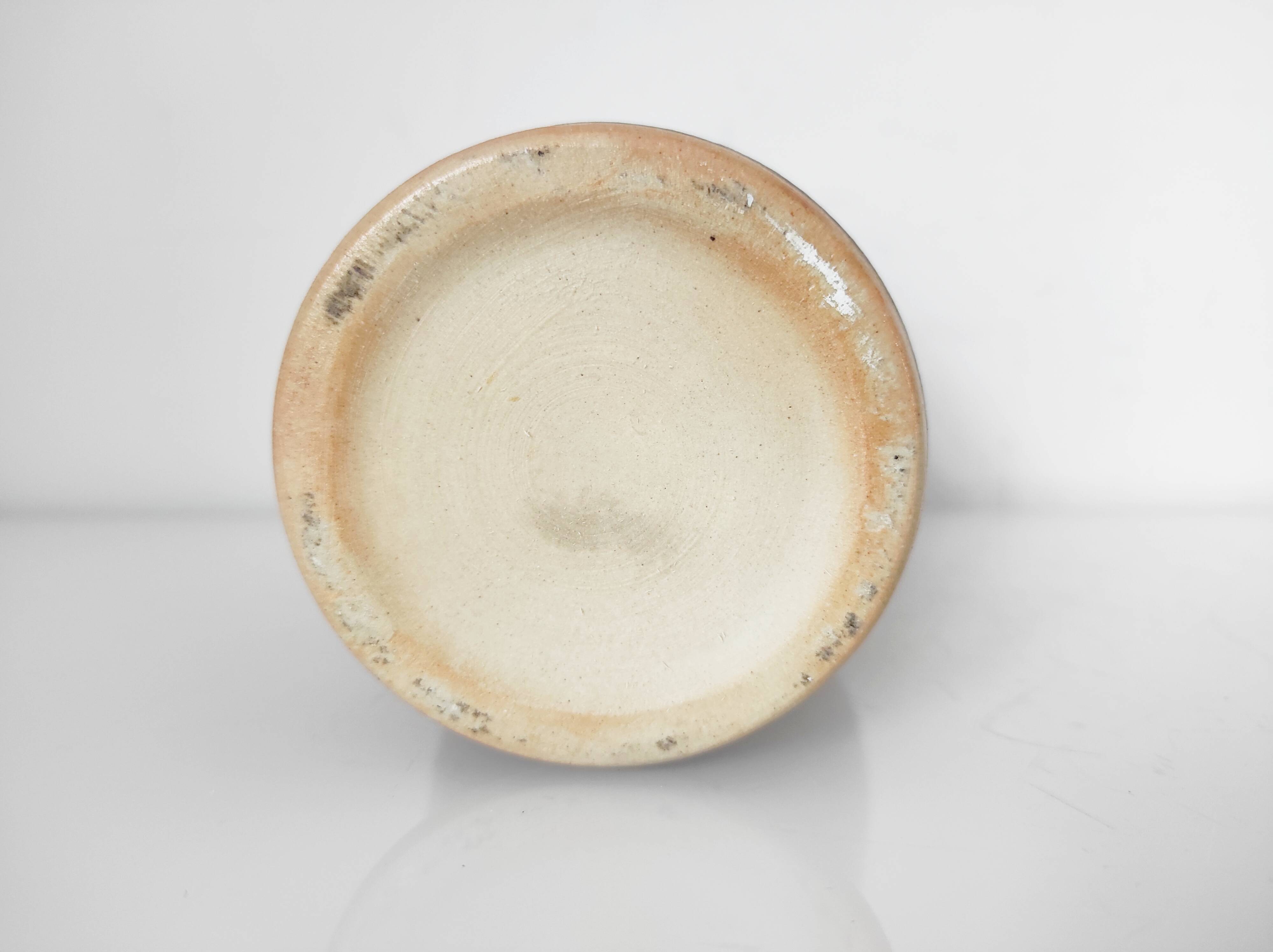 Chinese red ceramic vase 23 cm