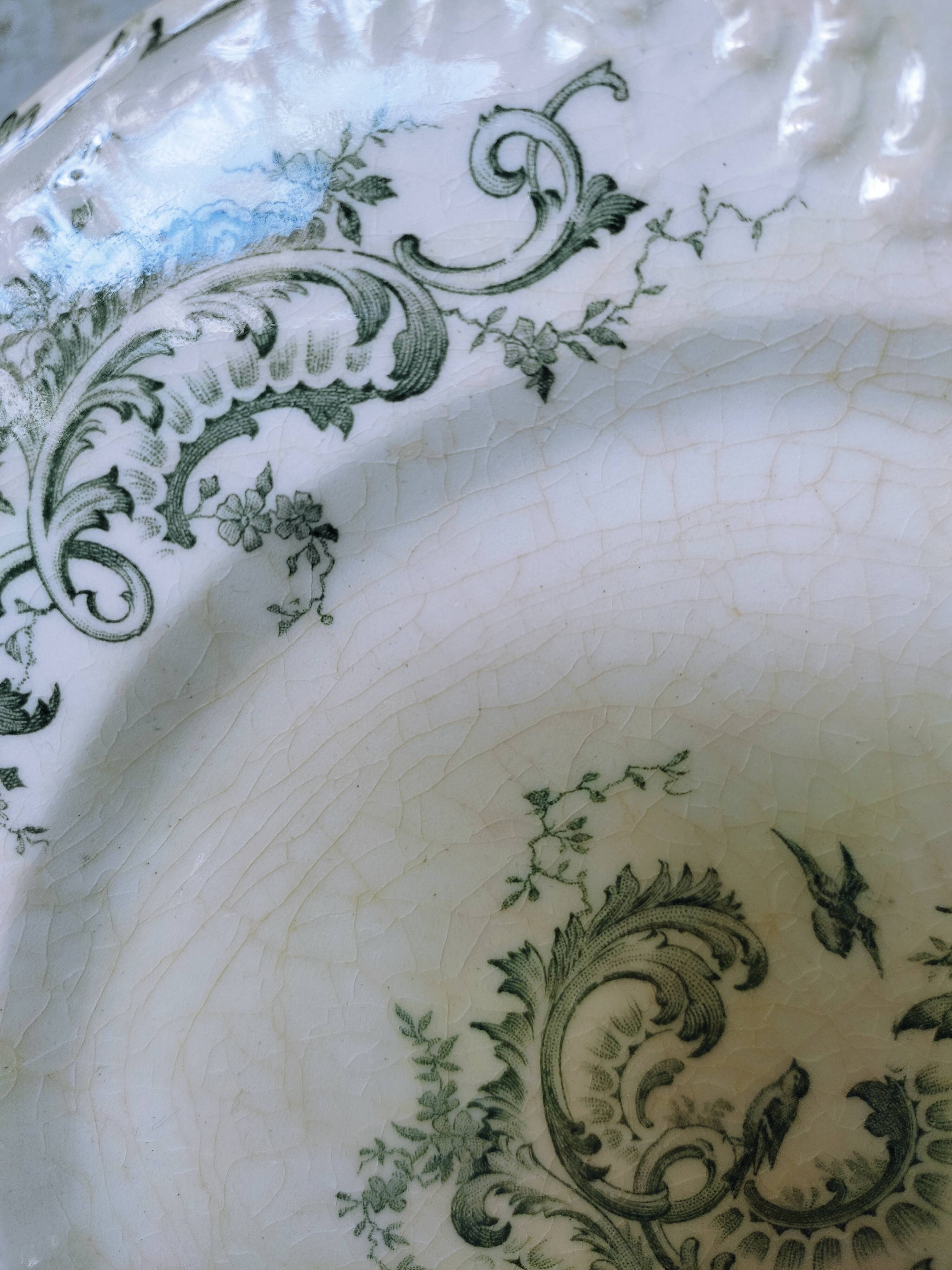 6 flat earthenware plates by Gien