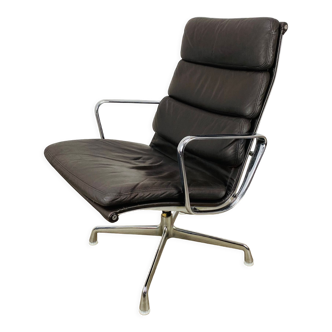 Armchair Ea 216 Eames edition Herman Miller brown leather