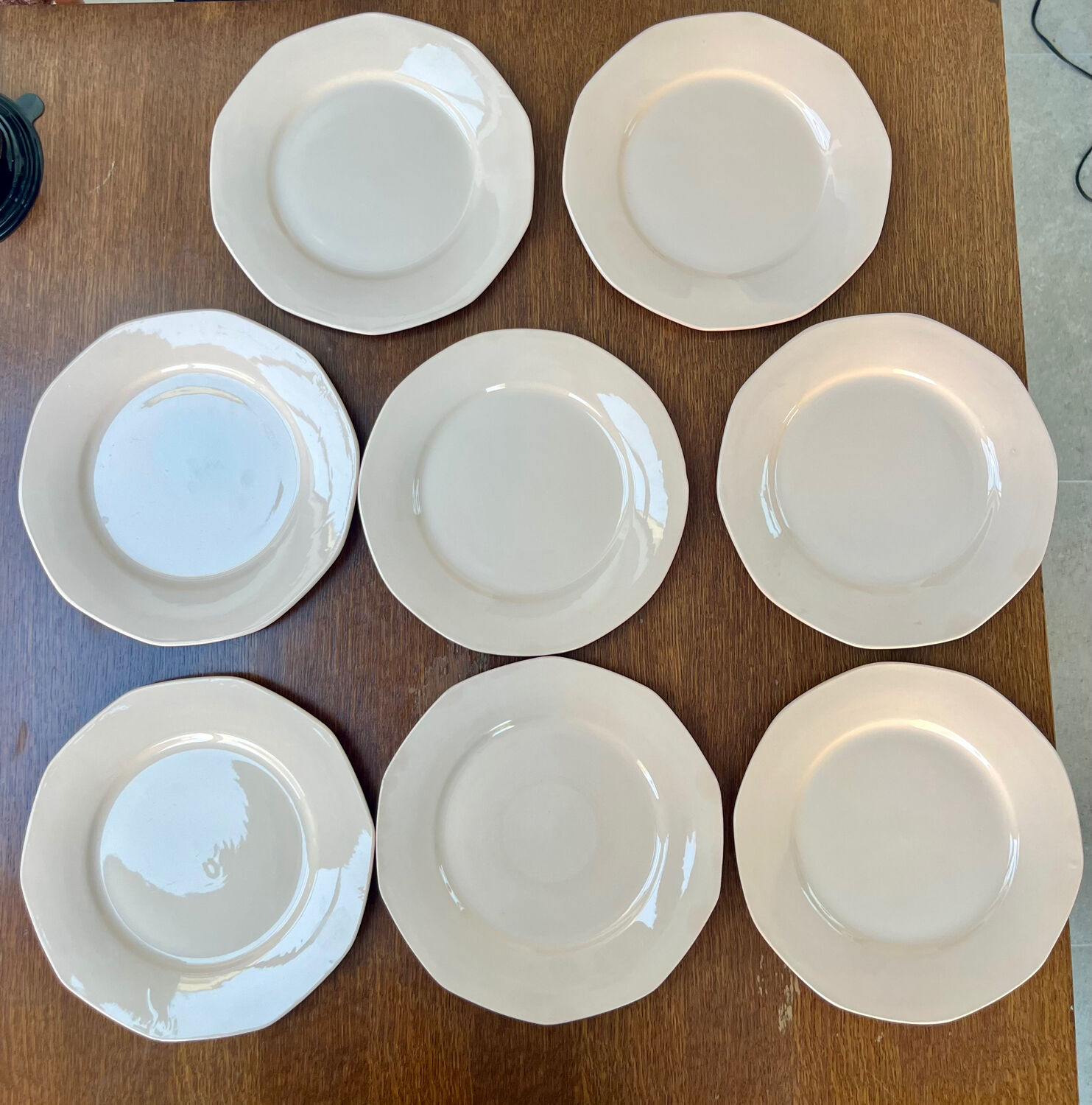 Set of 8 flat plates Digoin Sarreguemines pink