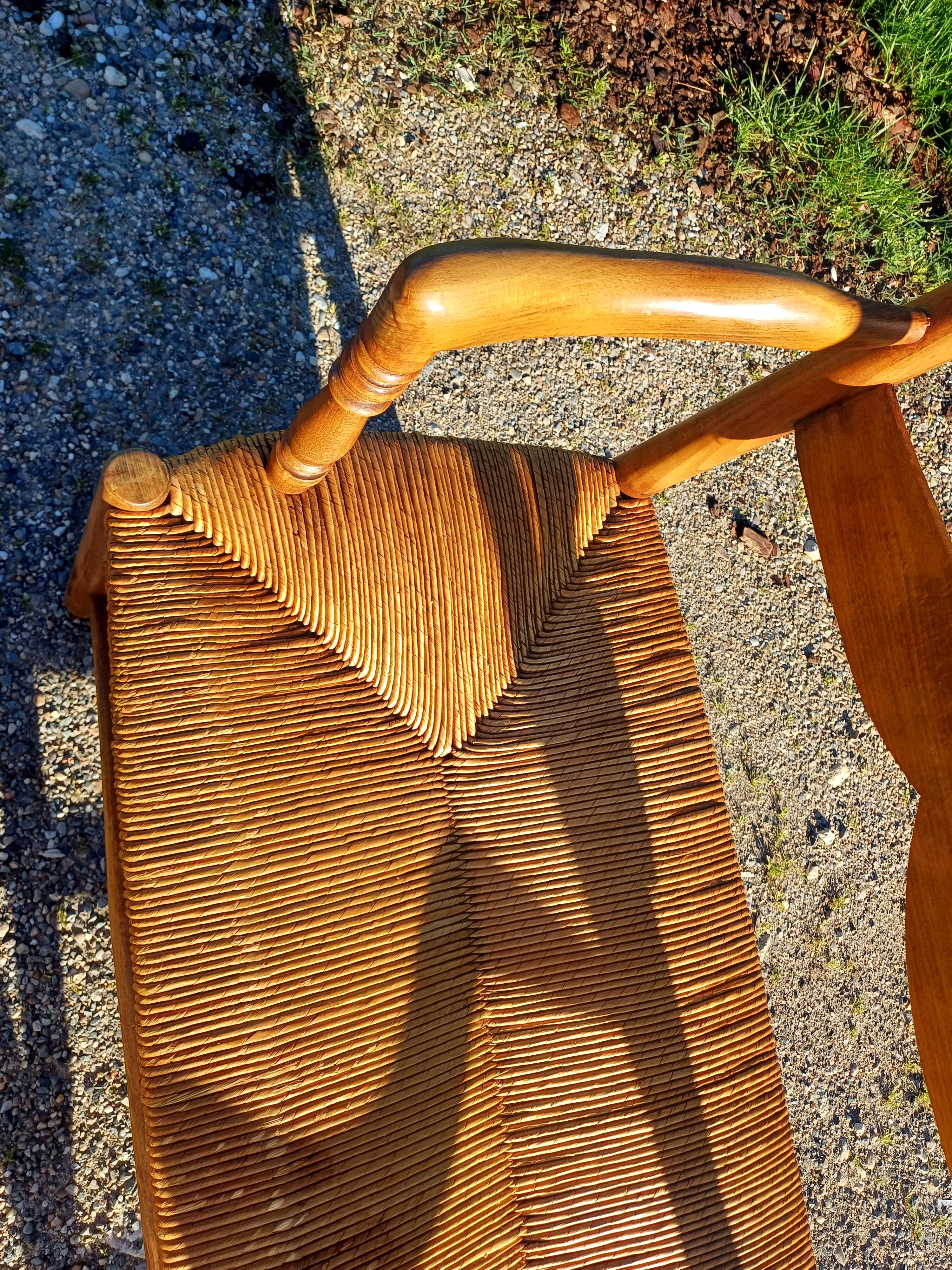 3-Person Bench with Old-fashioned Mulching