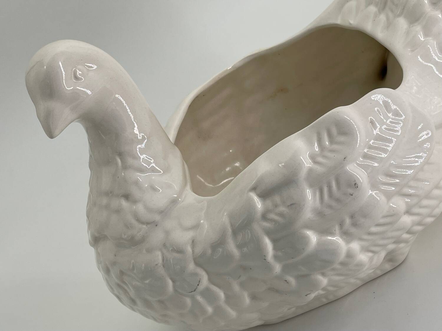 Large vintage white ceramic pot cover Pigeon