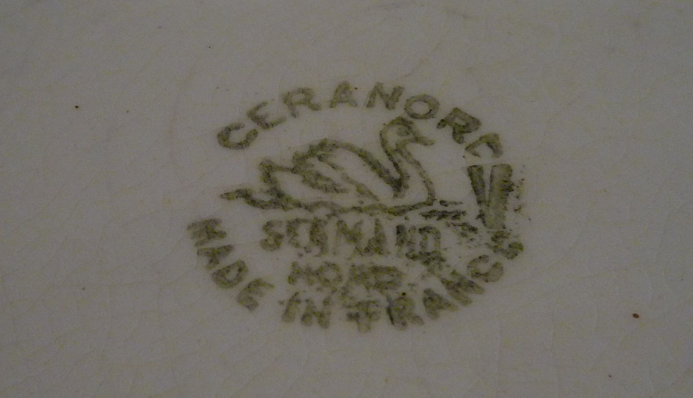 Vasque de toilette en porcelaine Ceranord circa 1920