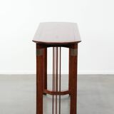 Beautiful Art Deco design side table in good condition