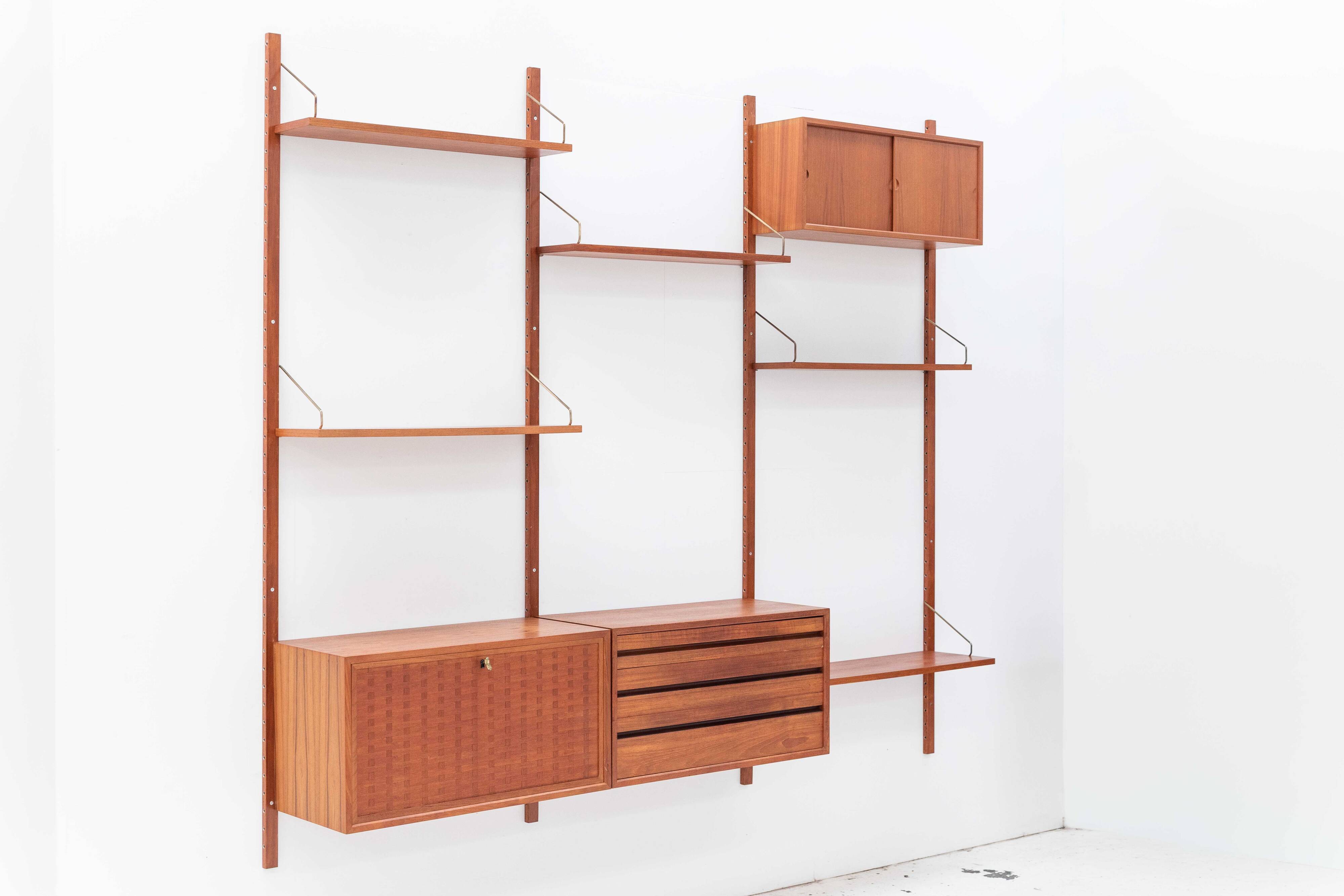 3-bay Cado wall unit by Poul Cadovius