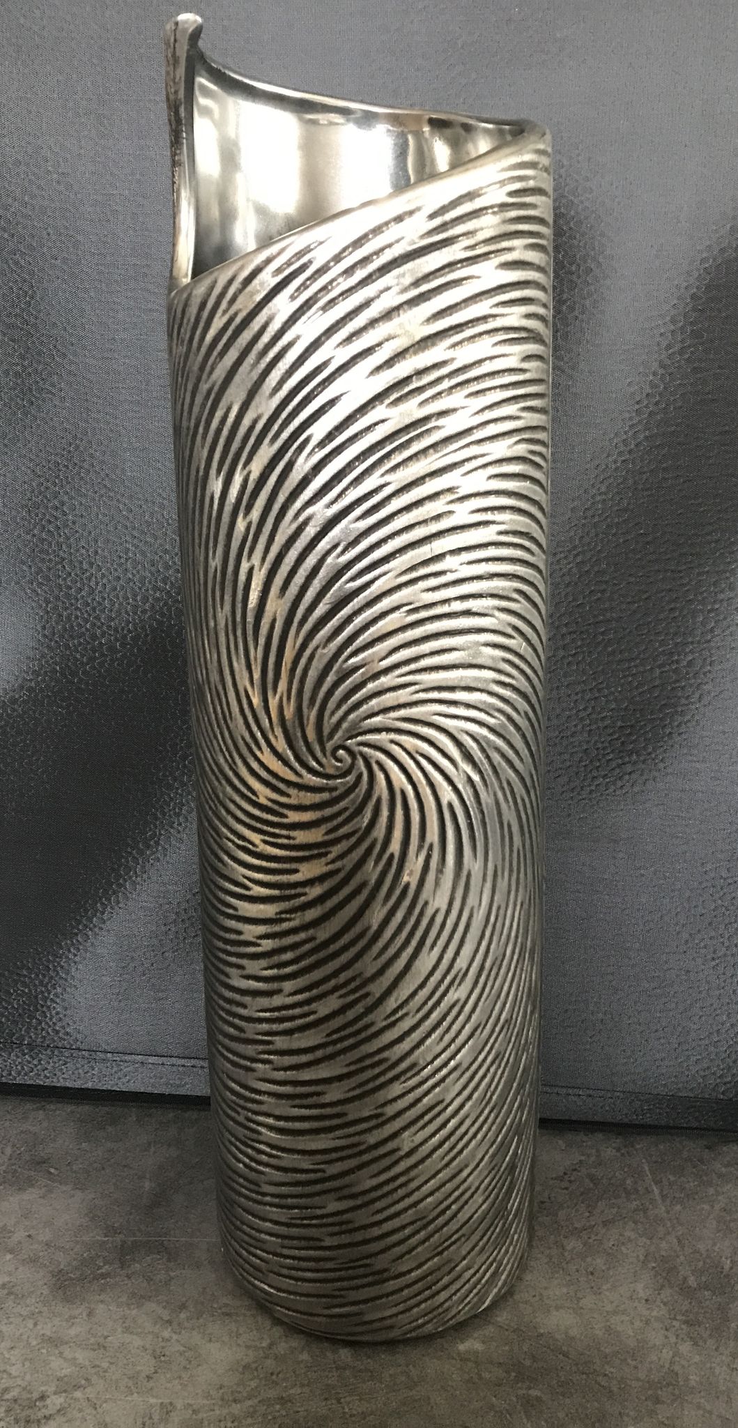 Vase tubulaire en céramique à effet de couleur argenté 39 cm