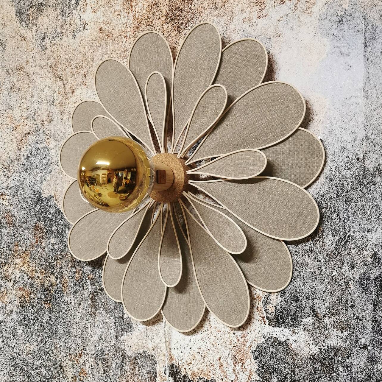 Flower wall light