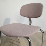 Strafor chair