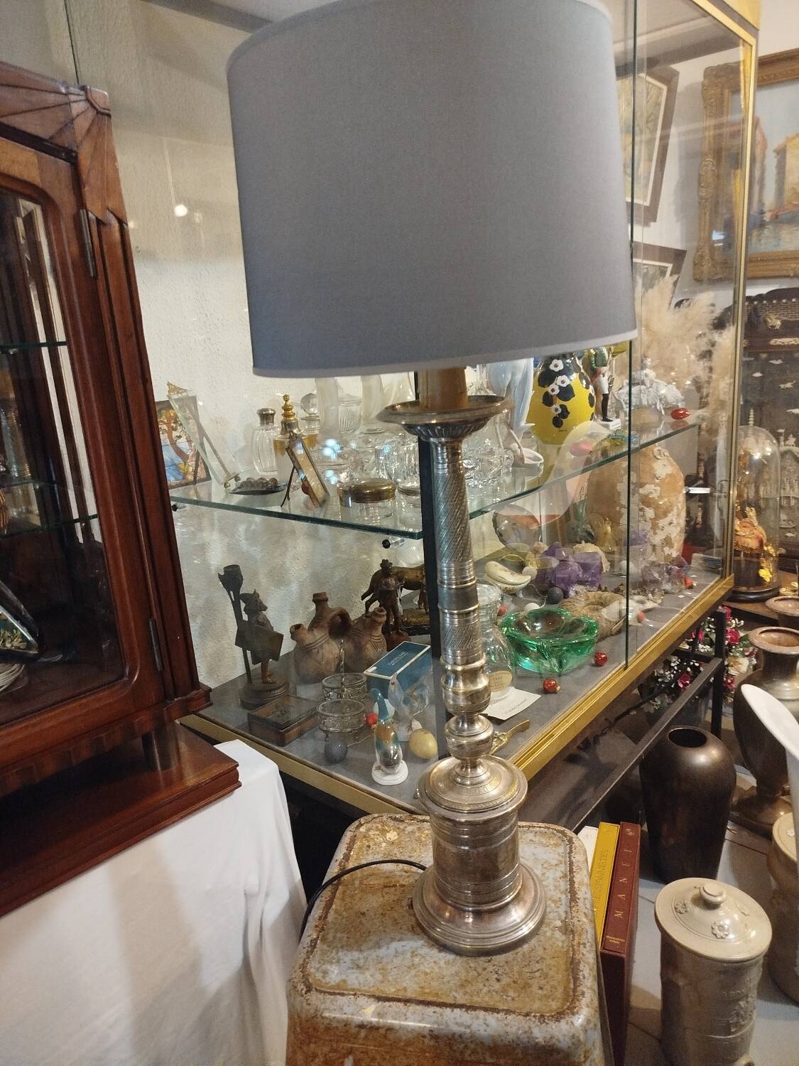 Louis XVI style lamp base