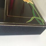 Lacquered lamp base with Art Nouveau style motif