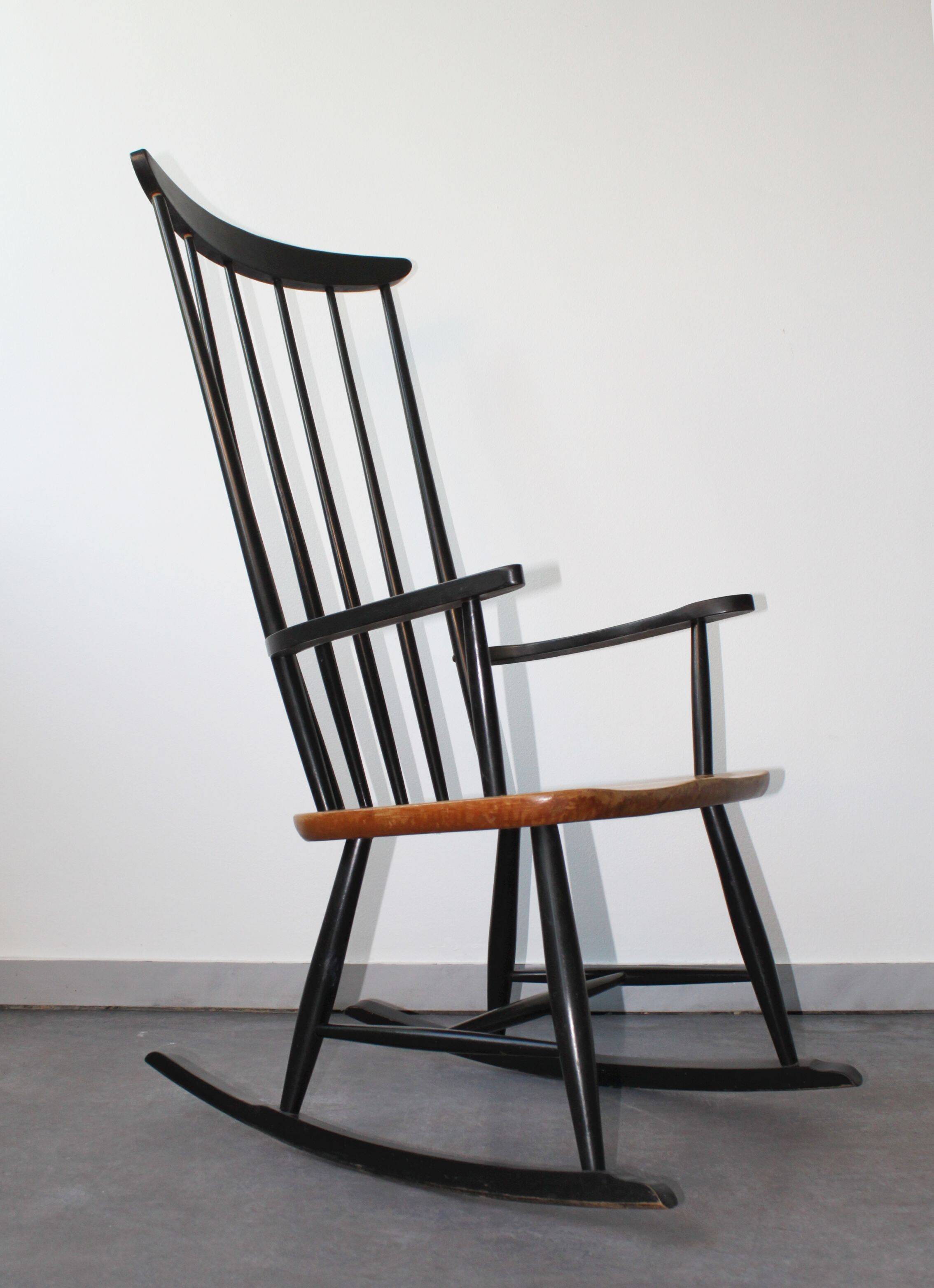 Rocking chair, mid-20th century