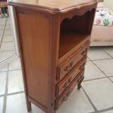 Chest of drawers with its upper niche and 3 drawers