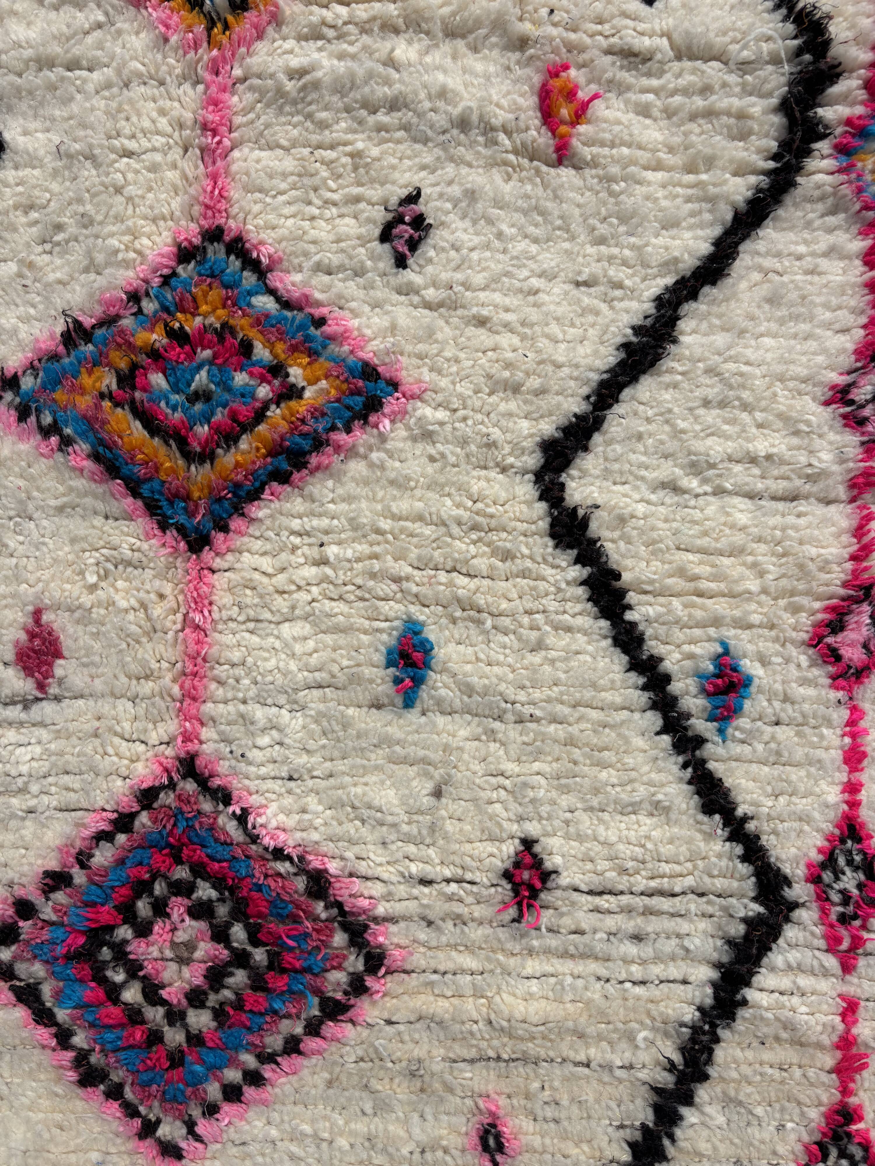 Moroccan Azilal wool rug 150x250 cm