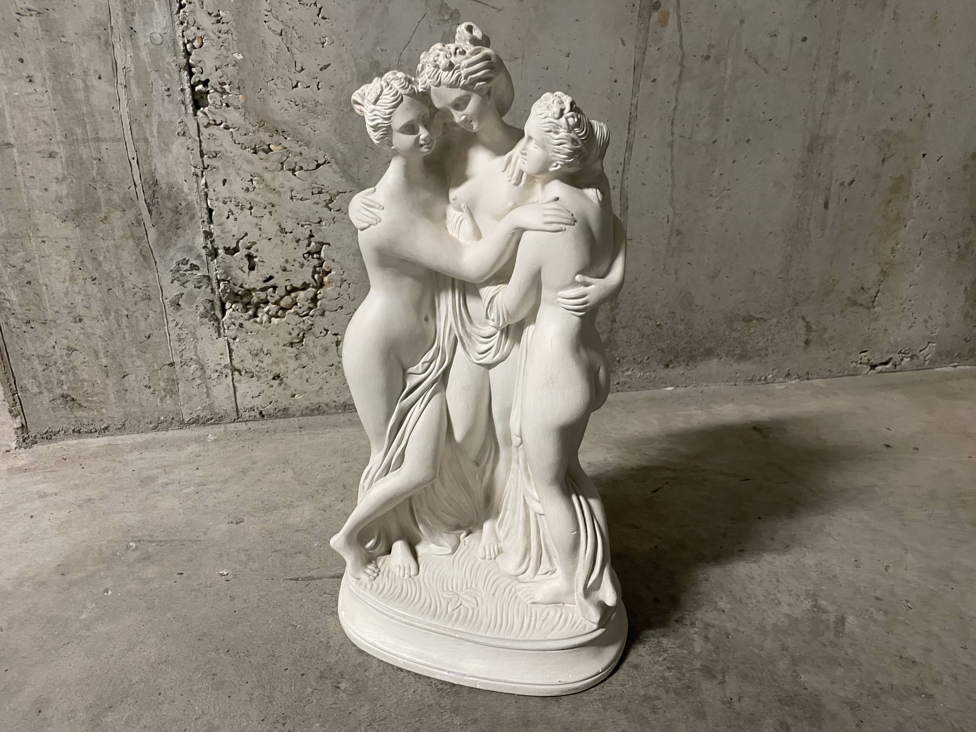 Plaster statue “The 3 Graces”