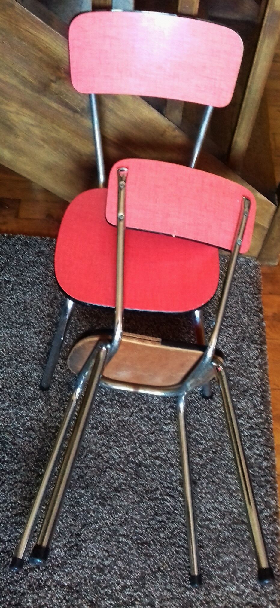 Lot 2 formica chairs
