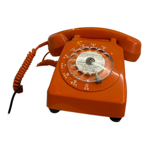 Téléphone vintage cadrans