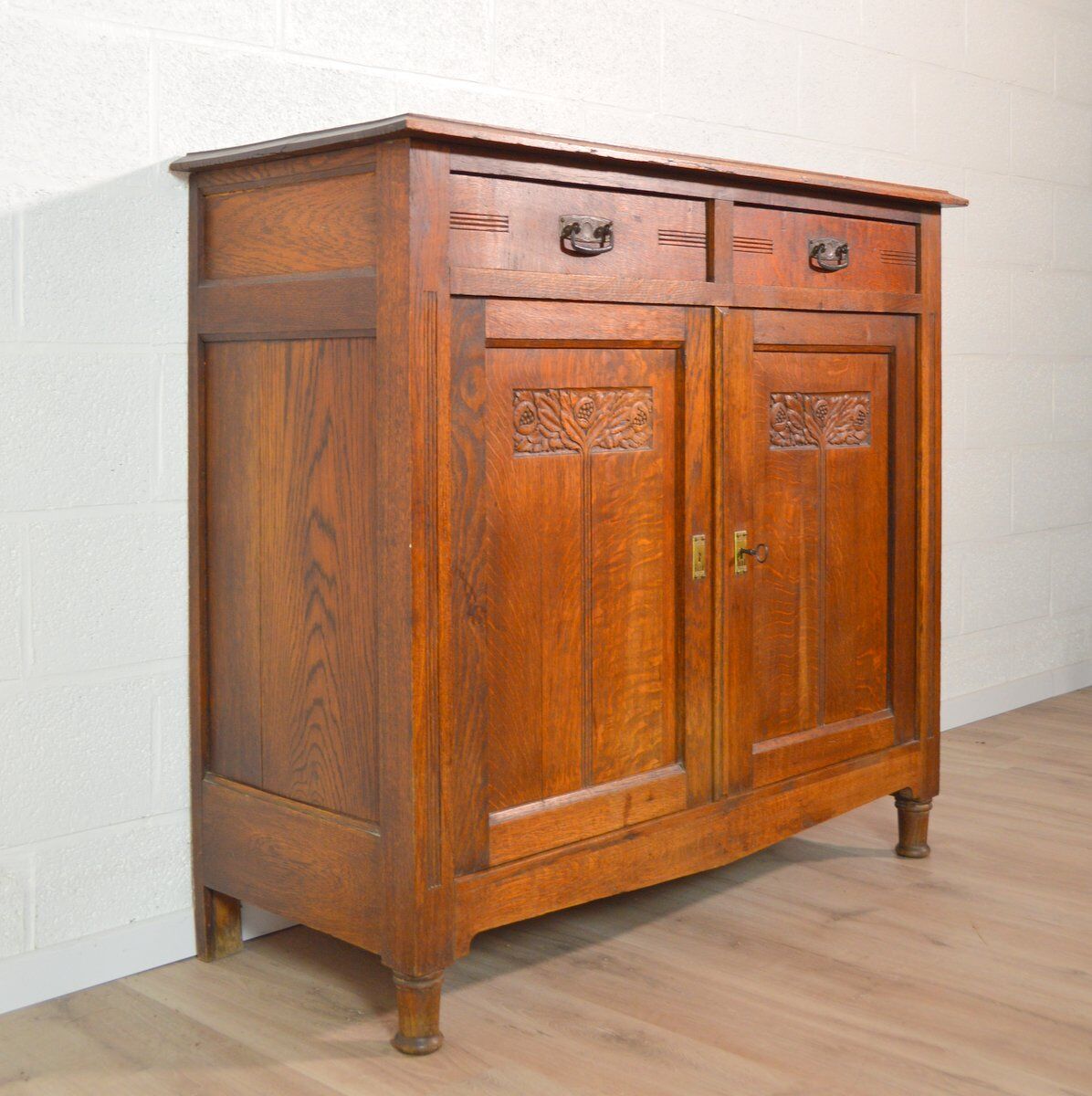 Parisian buffet 1930 vintage
