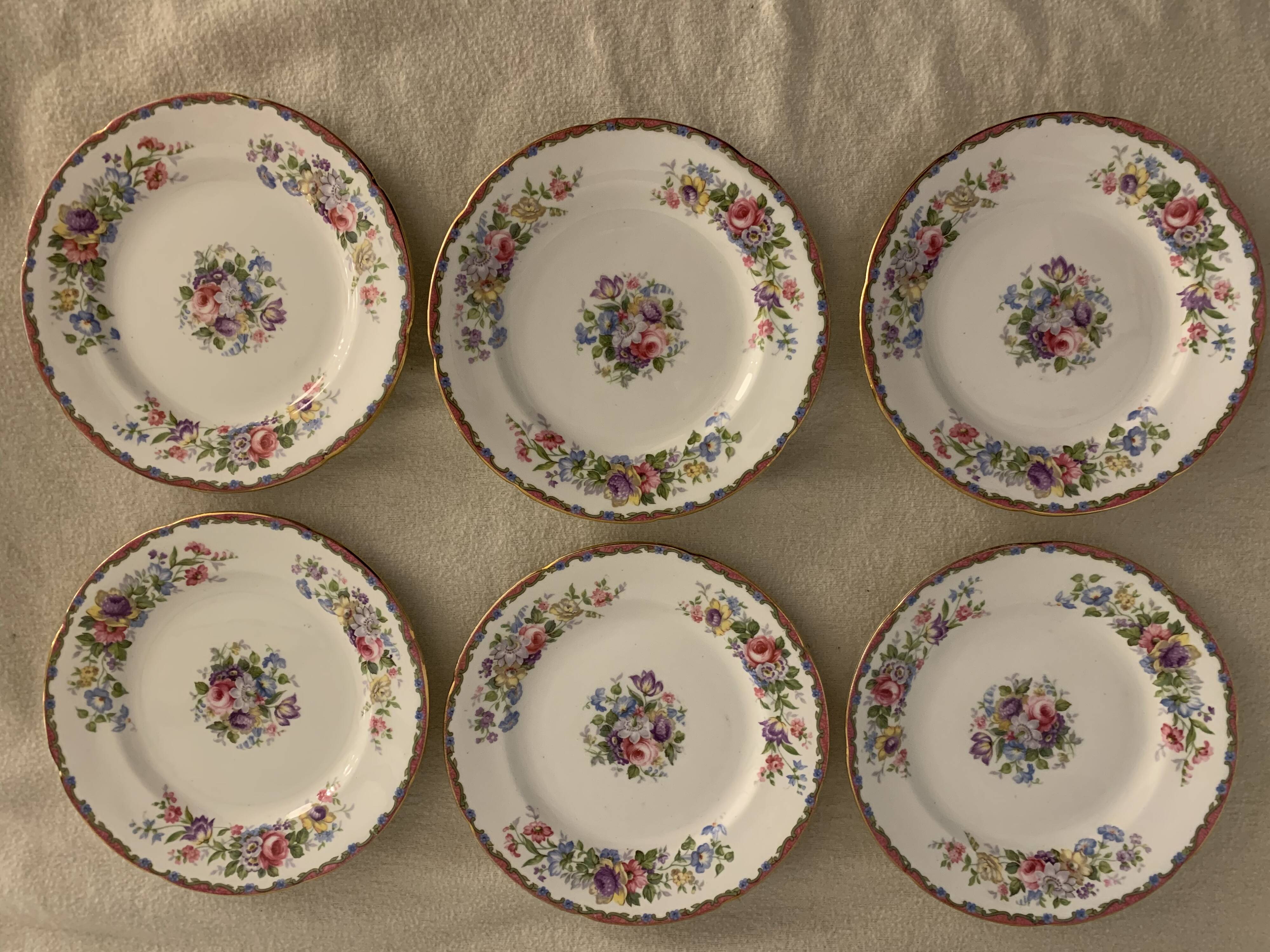English dessert service 6 plates and 1 Grafton Royal dish