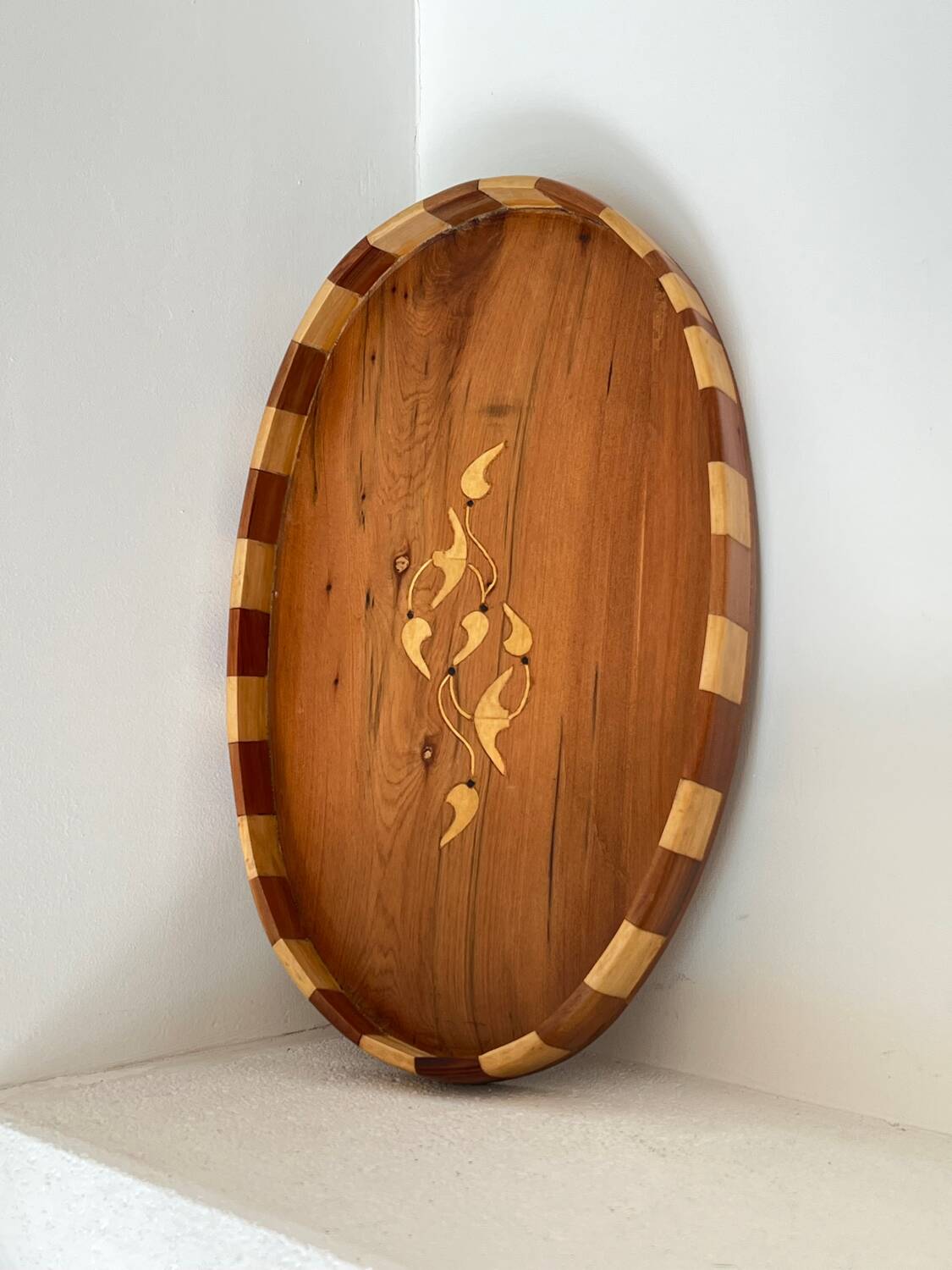 Handmade oriental tray in thuya wood - vintage marquetry